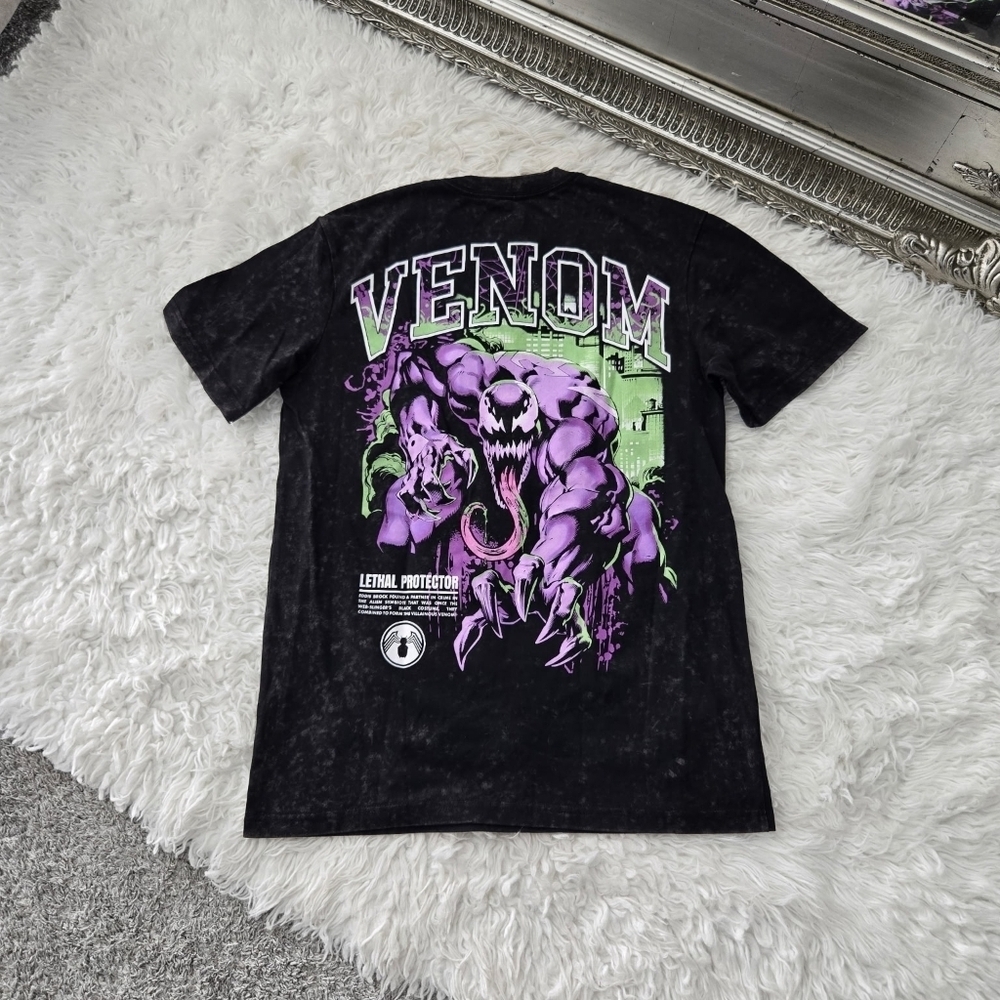 Spencer's Marvel Venom T-Shirt. Size XL. New.